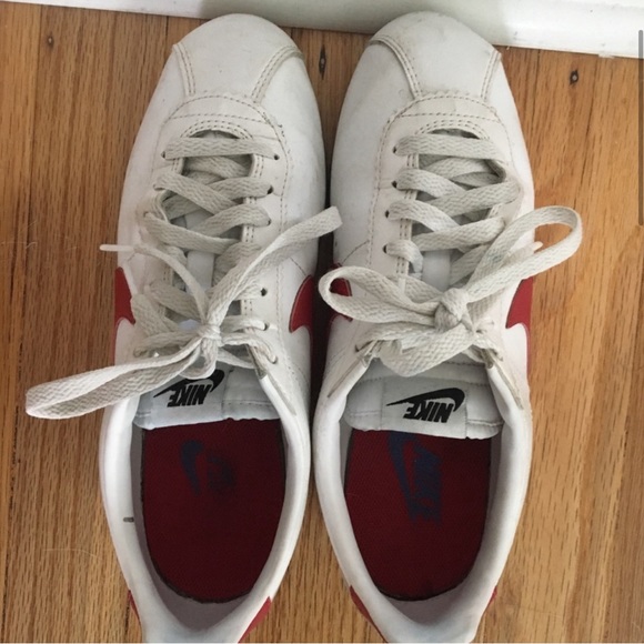 Nike Cortez - Picture 2 of 3